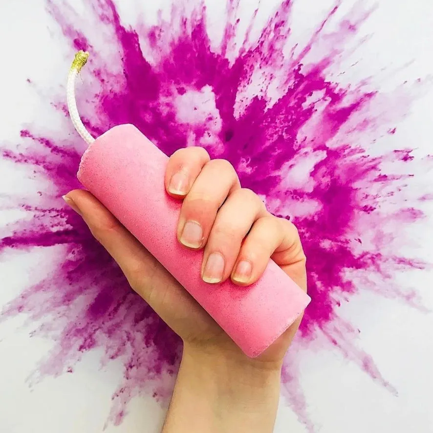 Bomb Cosmetics UK "Love Bomb" Bath Blaster