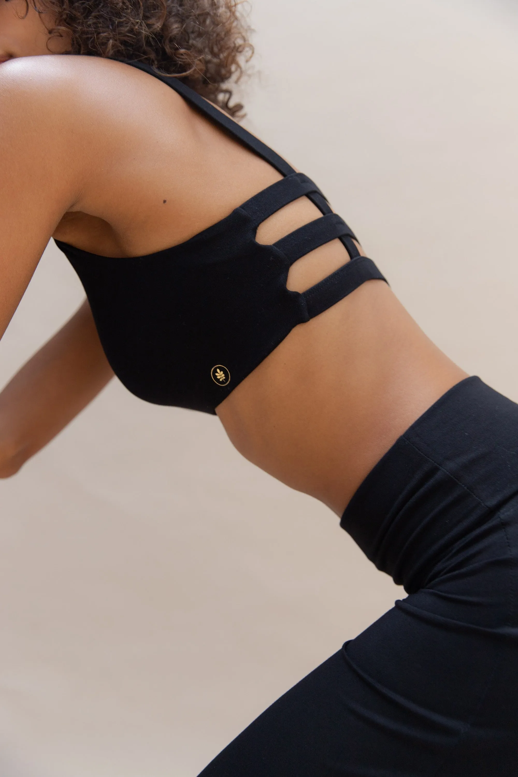 Boxy Crop Black