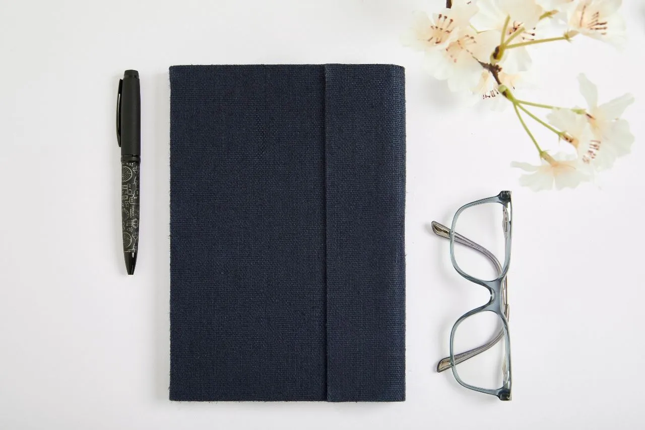 Hemp A5 Notebook Diary with Magnetic Flap Closure